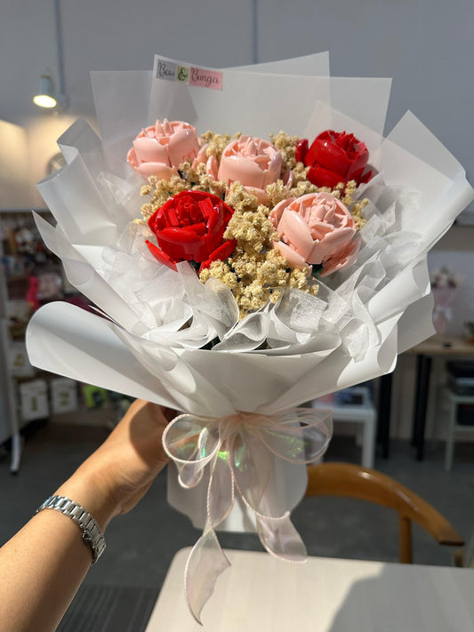 5 Brick Roses Bouquet Bow dan Bunga