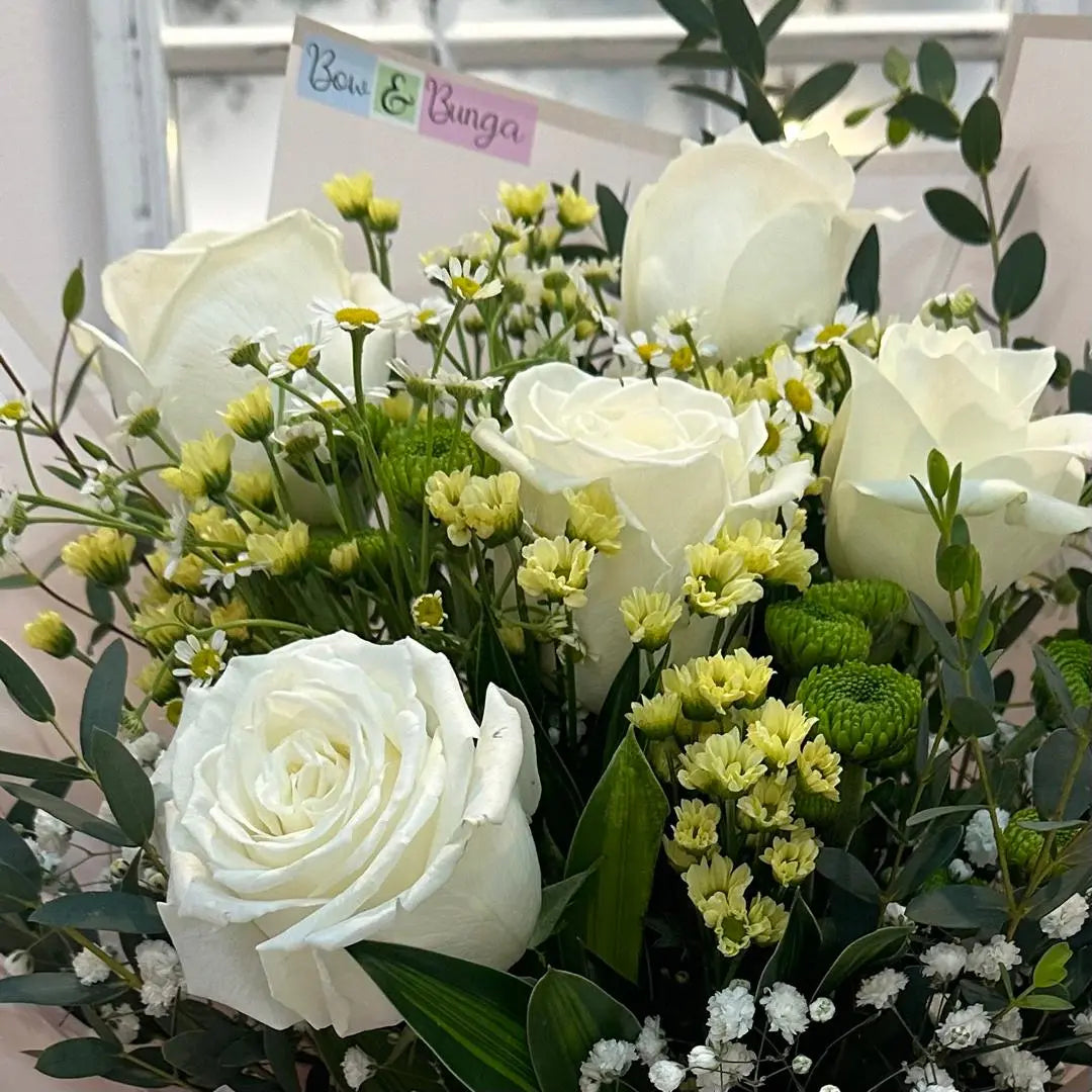 Rose – Bow dan Bunga